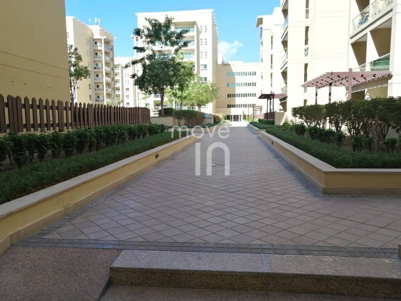 16 Well Maintained G-Floor 1 Bed w Balcony in Al Samar