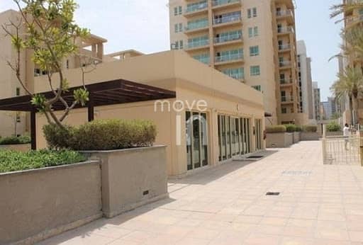 17 Well Maintained G-Floor 1 Bed w Balcony in Al Samar