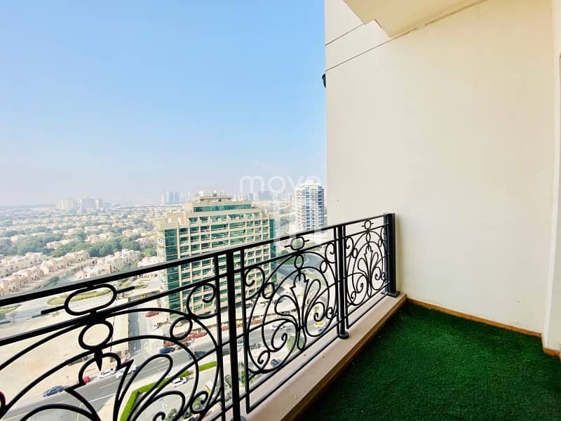 23 Stylish Furnished 2 Bed High Floor Open Views