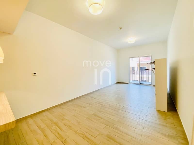 Fabulous 1 Bed - Rented - Managed Apt - Spacious