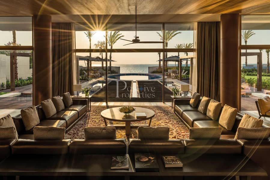 6 Amazing | Sea View | Private Elevator