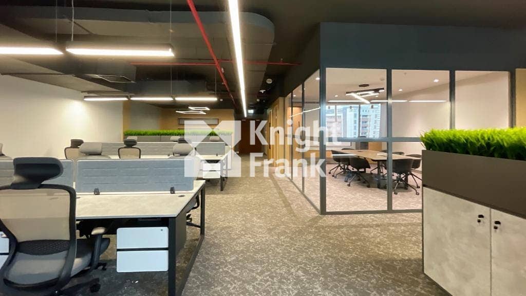 Luxuriously Furnished Office | Mid Floor