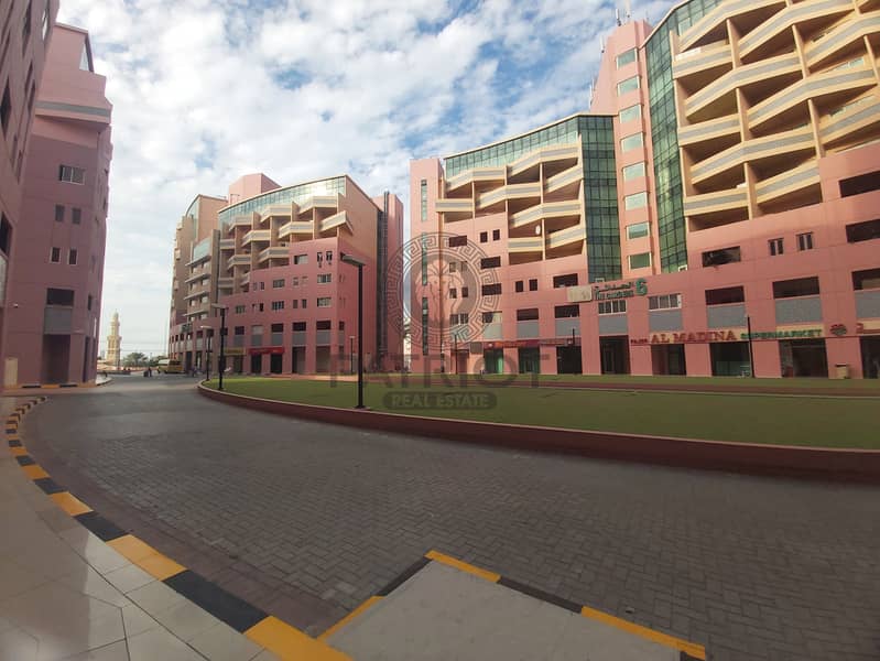 STUDIO APARTMENT AVAILABLE WITH BALCONY STUDIO APARTMENT AVAILABLE WITH BALCONY
