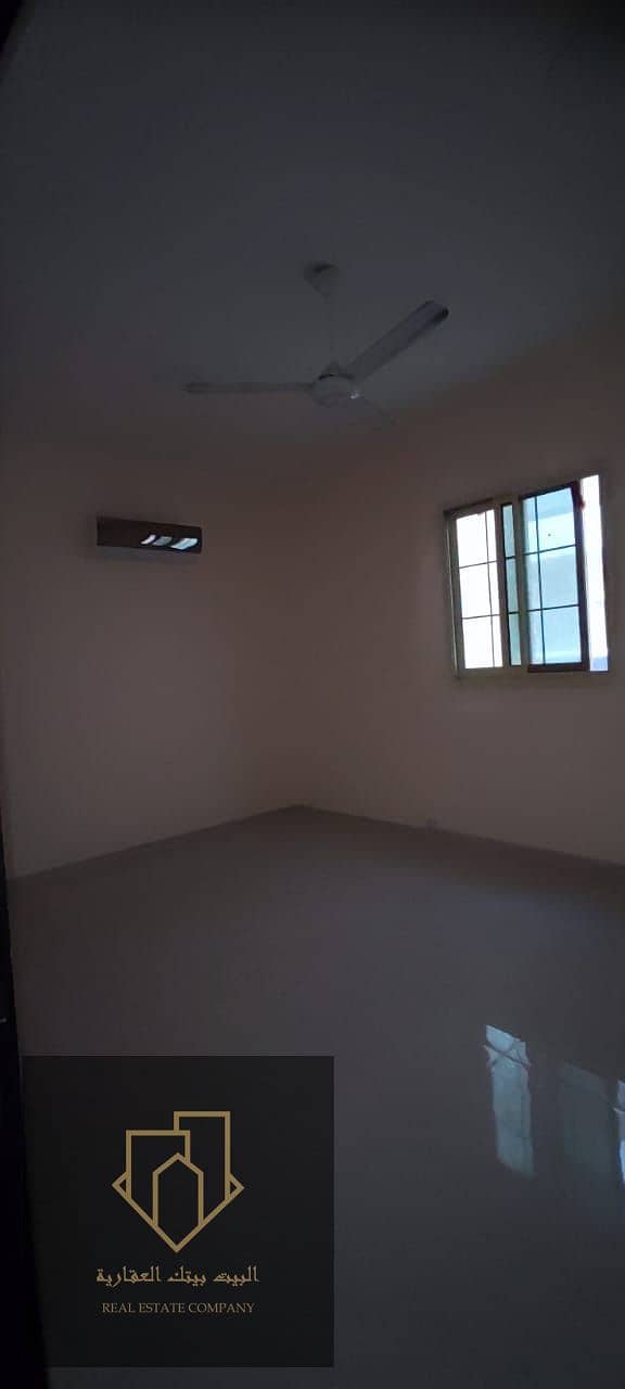 8 WhatsApp Image 2023-12-07 at 8.23. 44 PM (1). jpeg
