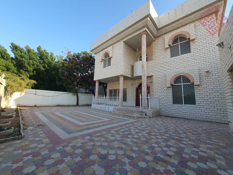 Specious 5Bhk In Arabic Style Available For Rent
