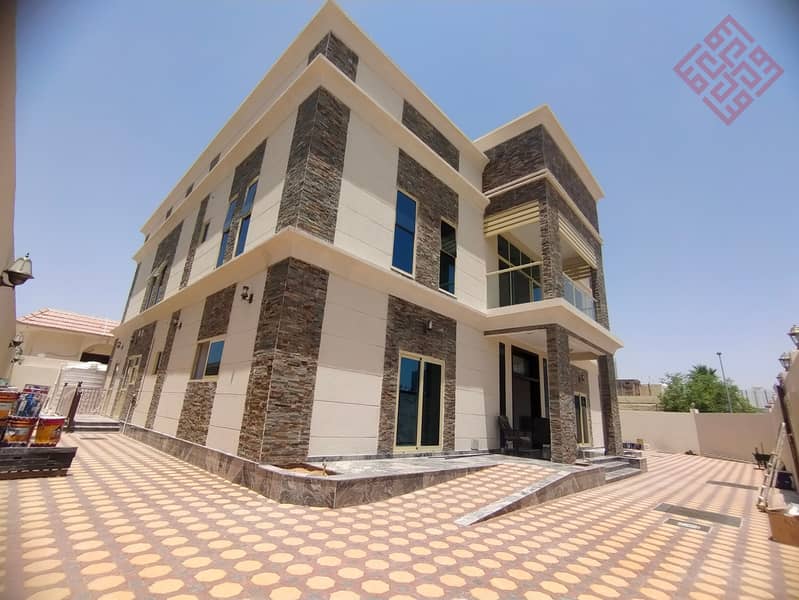 Brand New Five  Bed Room Villa Available in Al Khan Near to Al Khan Beach.