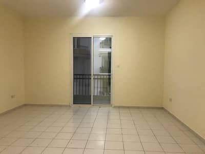 Large Studio With Hanging Balcony Apartment!! Large Studio With Hanging Balcony Apartment!!