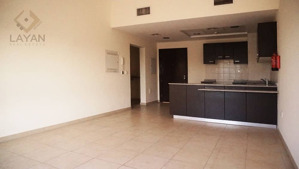 1 BR APARTMENT FOR RENT IN AL THAMAM 2