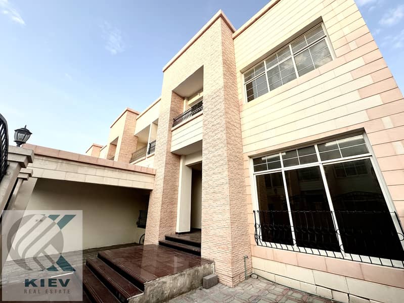位于哈里发城 4 卧室的别墅 140000 AED - 8223277 位于哈里发城 4 卧室的别墅 140000 AED - 8223277
