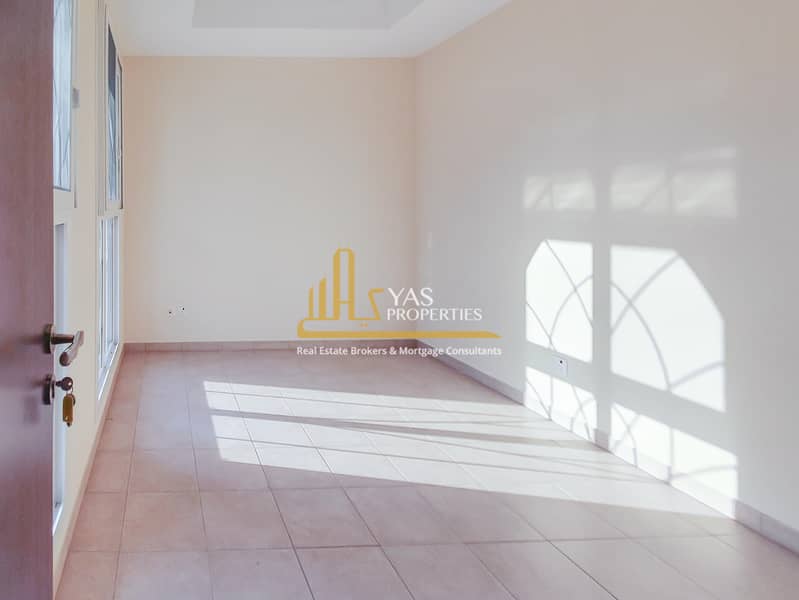 3 A01 VILLA-32. jpg