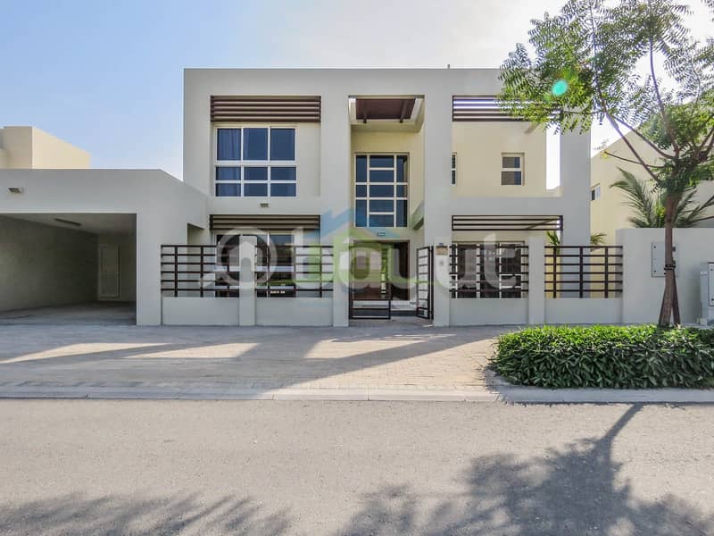 4 BEDROOM VILLA WITH PARTIAL SEA VIEW 4 BEDROOM VILLA WITH PARTIAL SEA VIEW