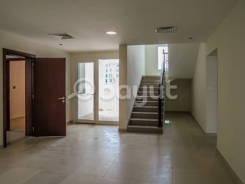 5 Bedrooms Villa Available For Rent | Al Khail Heights