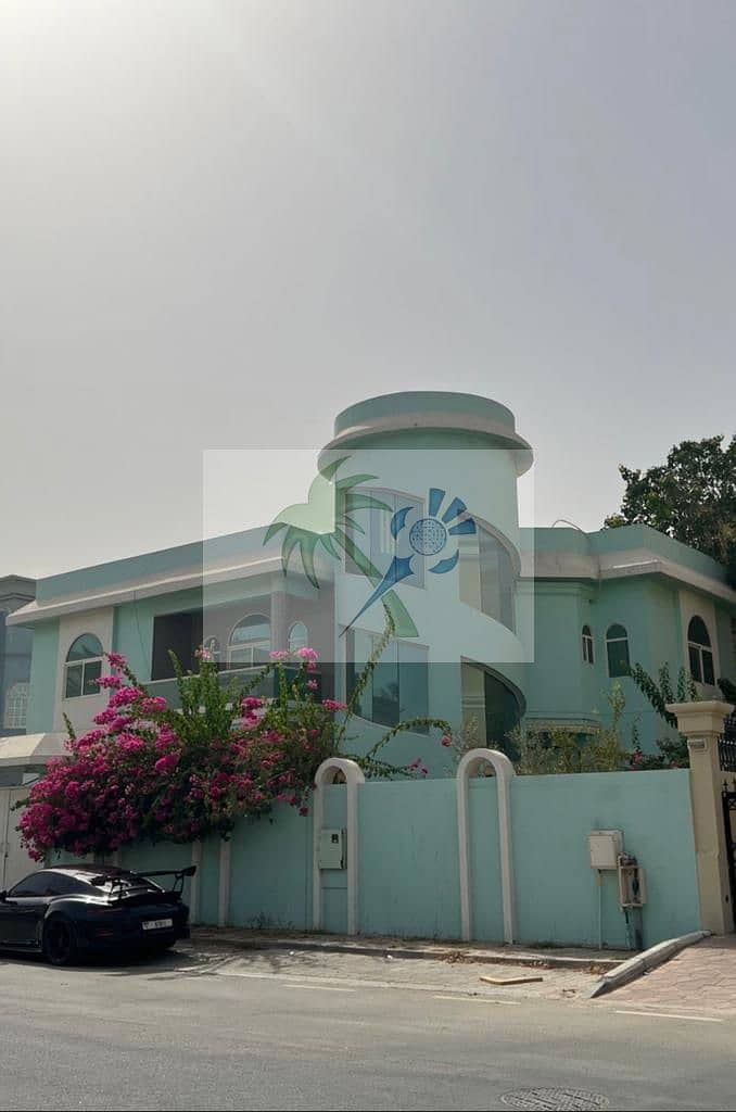 Magnificent villa for sale in Al Fisht area - Sharjah - UAE.
