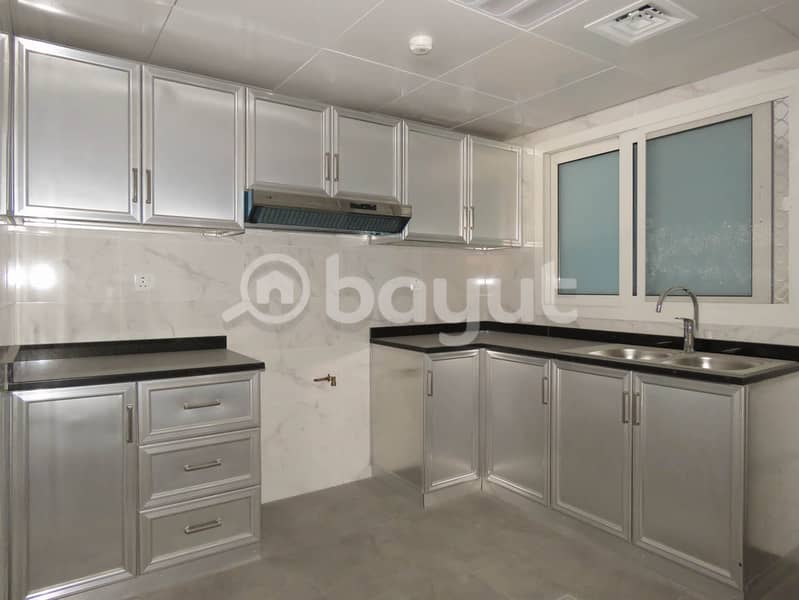5 Kitchen. jpg