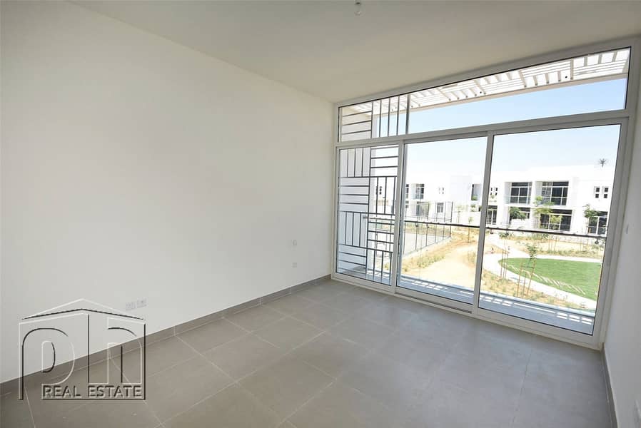 3BR+Maids|Brand New|Ready Now|Corner Townhouse