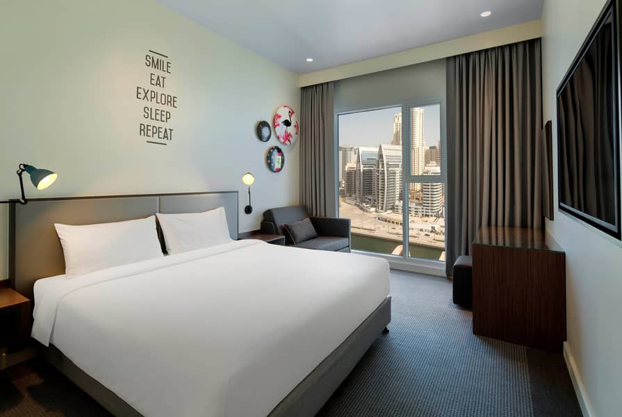 Modern Serviced Hotel Room with Dubai Marina View