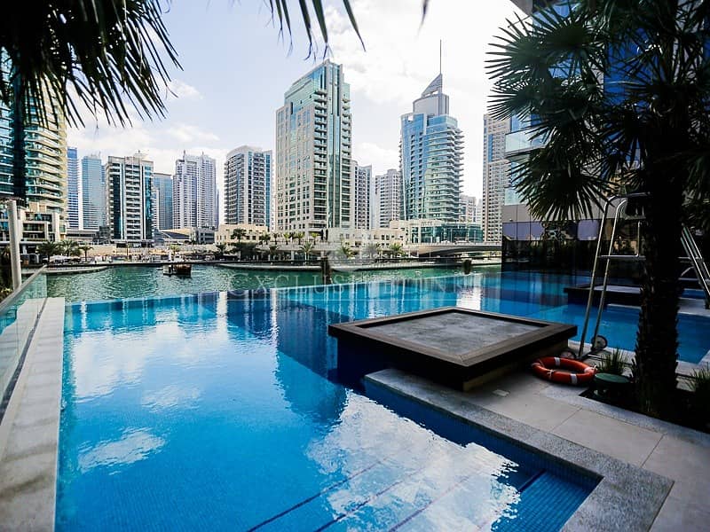 A Stunning Modern apartment Dubai Marina