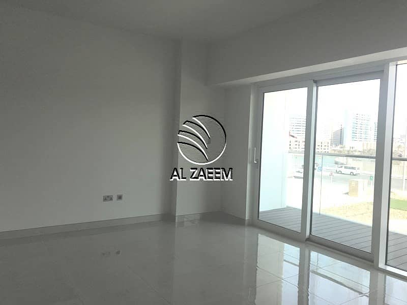 Partial Sea View Studio Luxury Apartment in Al Hadeel