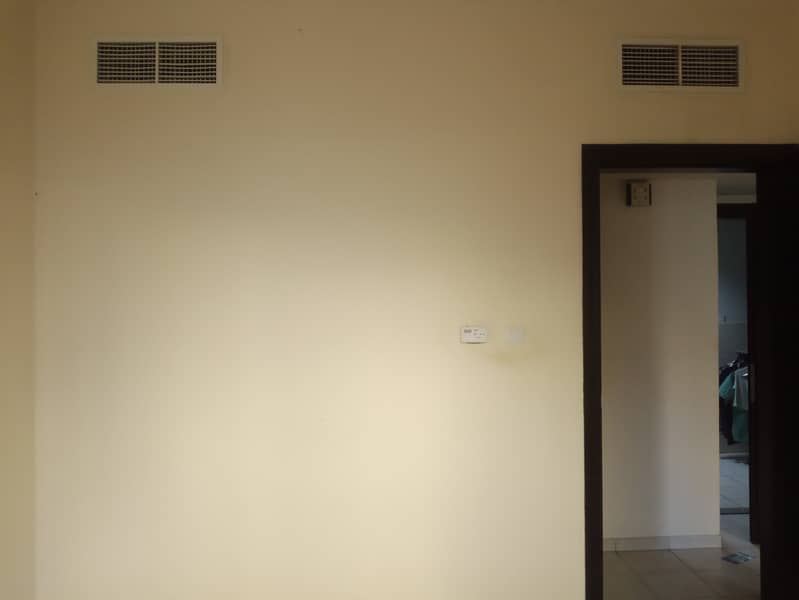 位于迪拜湾，阿尔拉法 1 卧室的公寓 42000 AED - 8307555