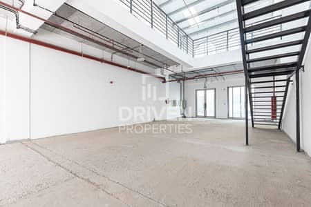 Warehouse for Rent in Dubai Production City (IMPZ), Dubai - Fitted warehouse with 11 meter height