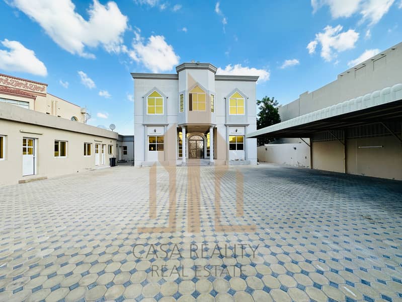Spacious 5 Bedrooms | Prime Location | Big Plot Spacious 5 Bedrooms | Prime Location | Big Plot