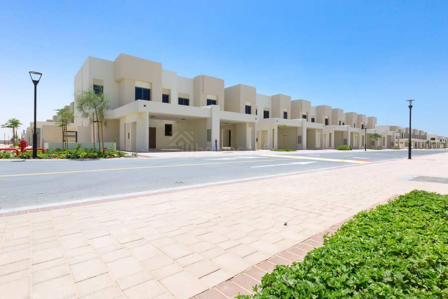 3BR | Noor Town House Town Square Nshama