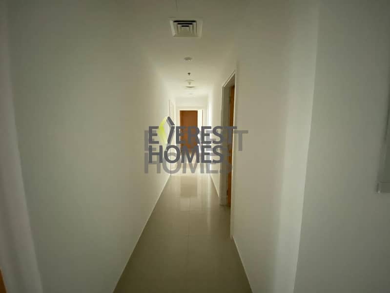 4 HUGE 2BED + MAID AND STORE ROOM JUST 80K IN J2 TOWER JLT 1800sqft FULL LAKE VIEW