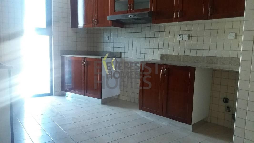 20 BEST LOCATION 3BR FOR SALE 1,450M