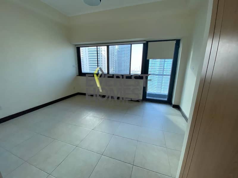 8 Hot Deal!! 2 Bedrooms Plus Maids Lake View In GCV1