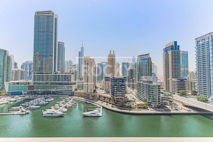位于迪拜码头，中心大厦 3 卧室的公寓 182000 AED - 8312652