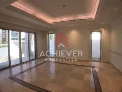 Internal location | 4 bedroom | Med style Internal location | 4 bedroom | Med style
