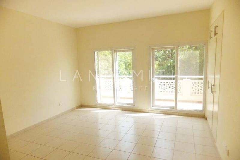 Exclusive I Vacant I 5BR Villa I Meadows 2 Exclusive I Vacant I 5BR Villa I Meadows 2