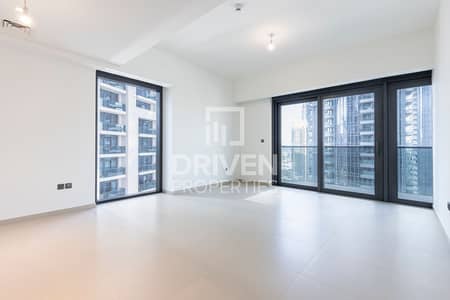 3 Bedroom Flat for Rent in Downtown Dubai, Dubai - Huge and Unique Layout w/ Full Burj View