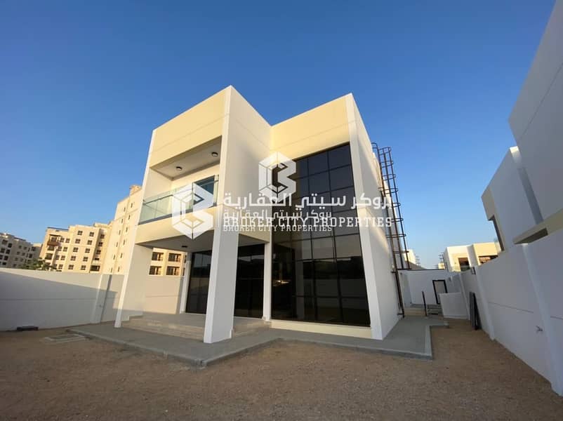 For sale villa in the Bawaabat Alsharq project