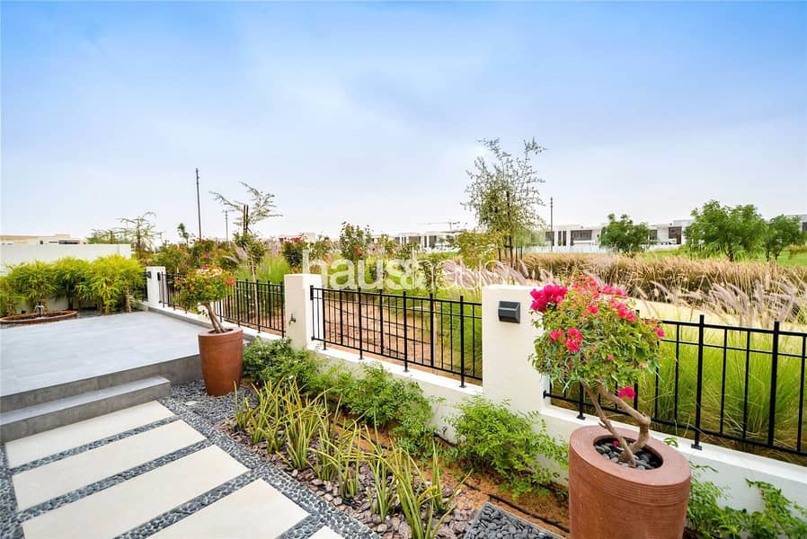Golf View | 6 Bedrooms | No Commission | Golf View | 6 Bedrooms | No Commission |