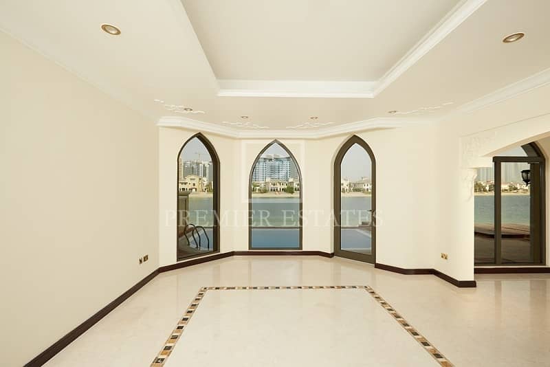 9 Frond O - 4BR Atrium Entry - Marina View