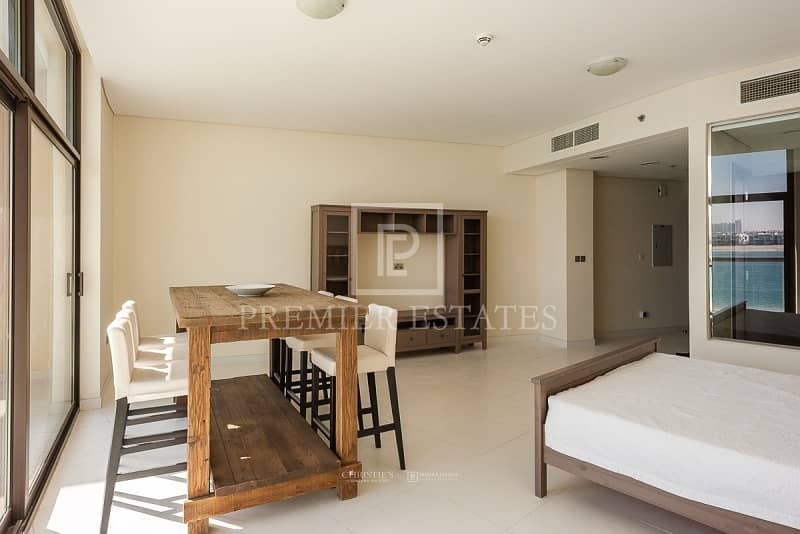 7 Spacious apt directly on the beach | Fully furnished