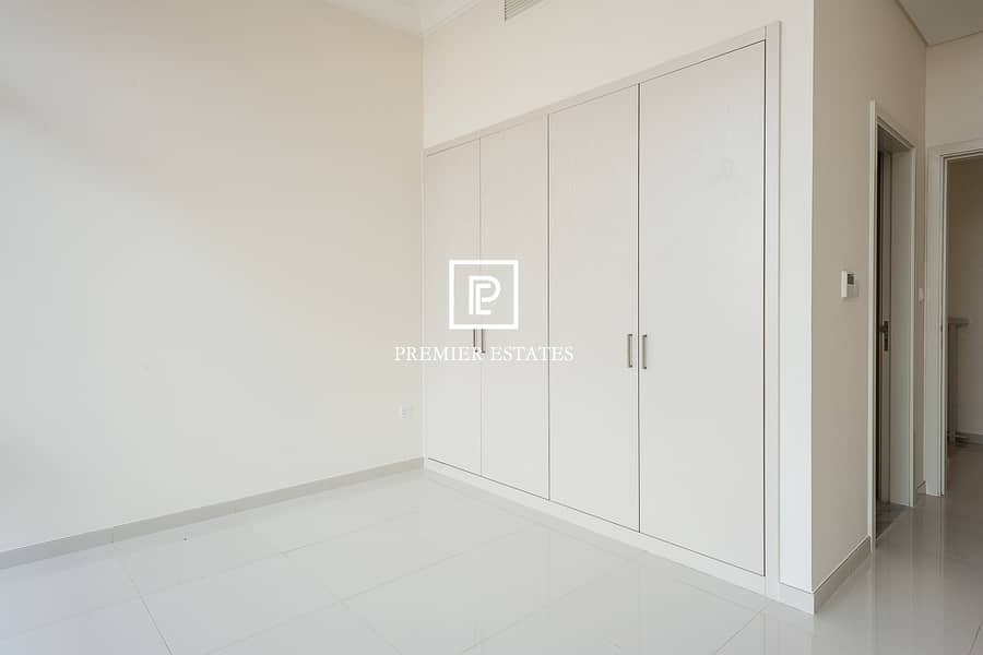 6 Upgraded 3 Bedroom plus Maids|Park View
