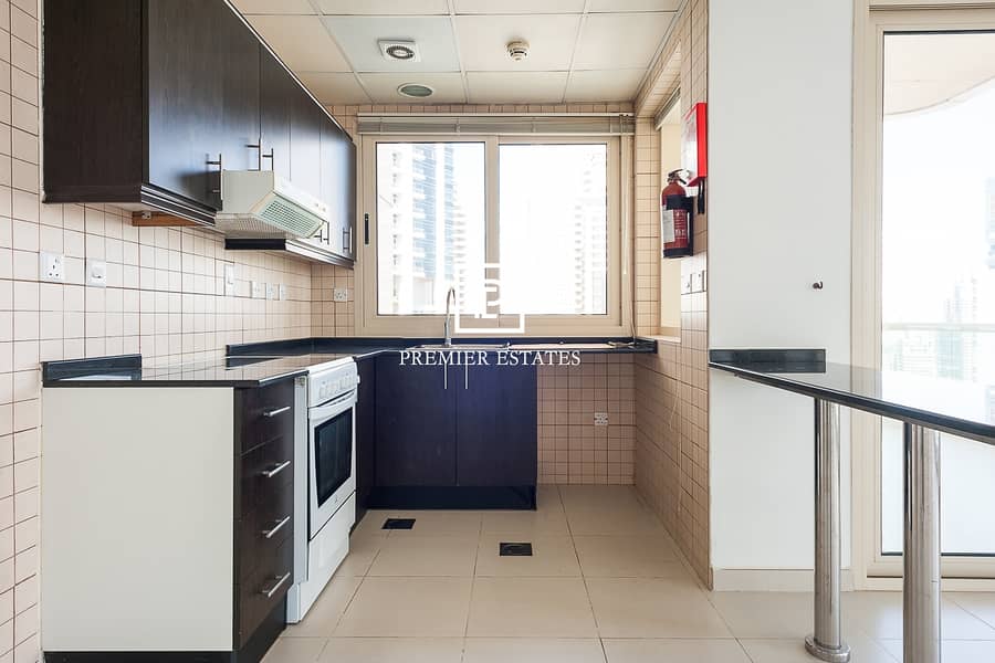 6 Well Presented 2 Bed Available Now|Marina View