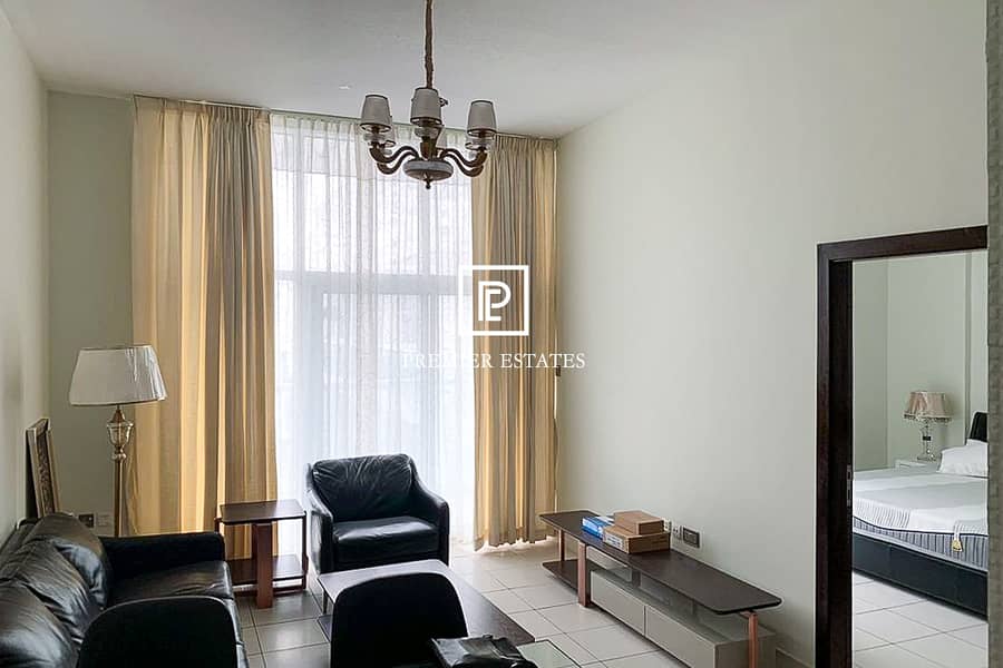 1 Bedroom fully furnished Vacant High Floor