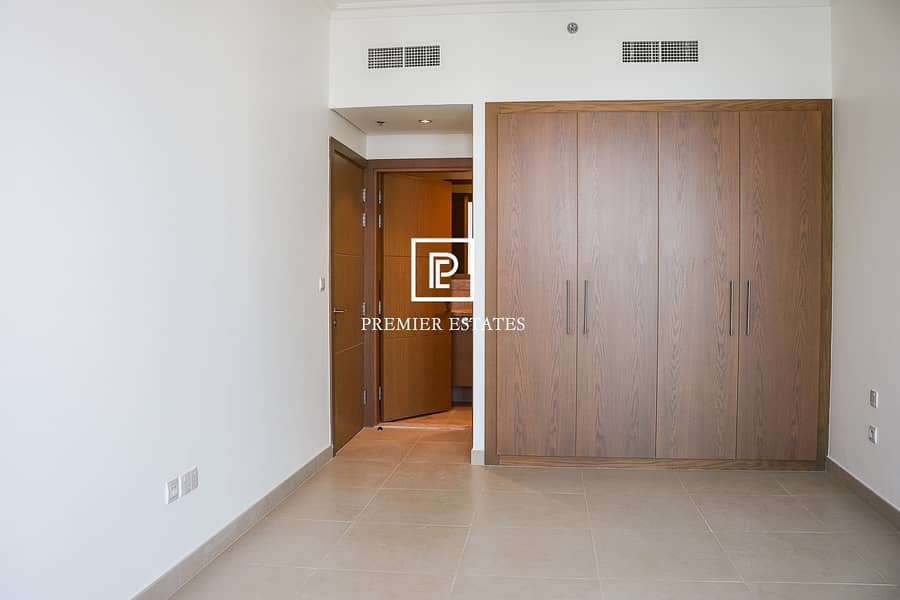 6 DIFC and Sea View| Maids room| Higher Floor