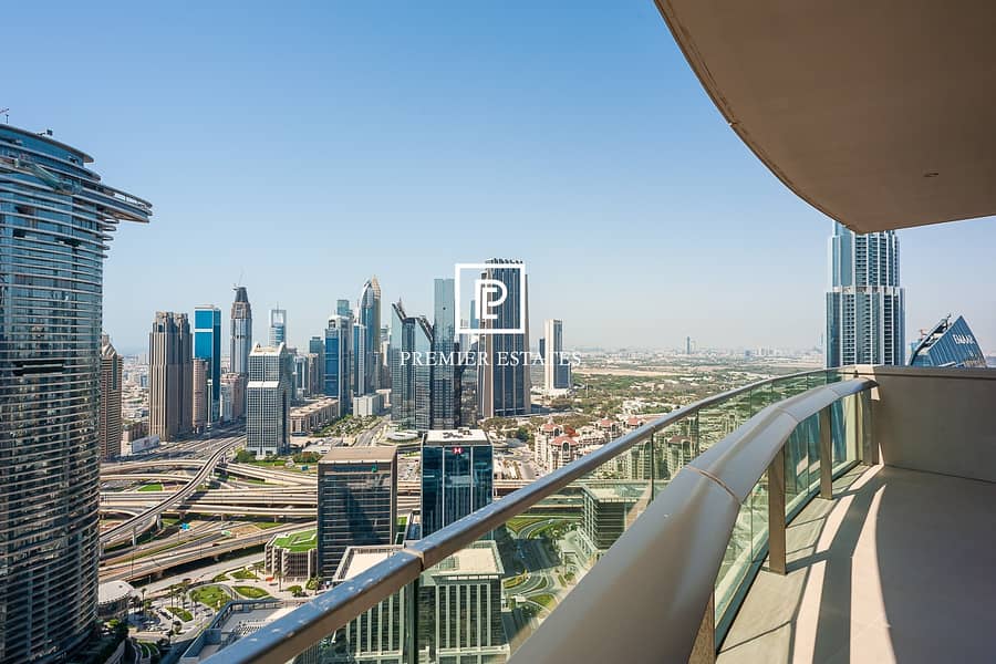 11 DIFC and Sea View| Maids room| Higher Floor
