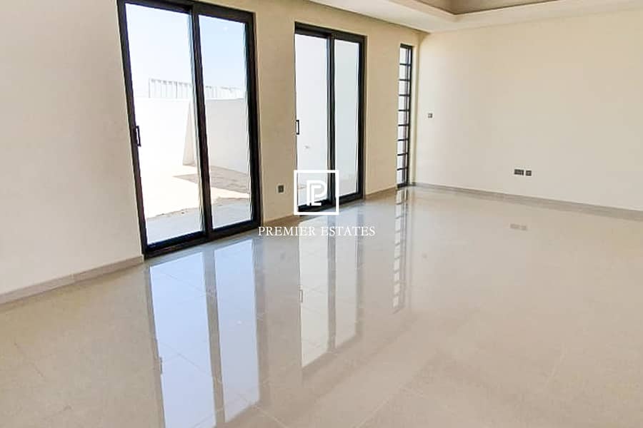 3 Brand New Townhouse offering spacious accommodation
