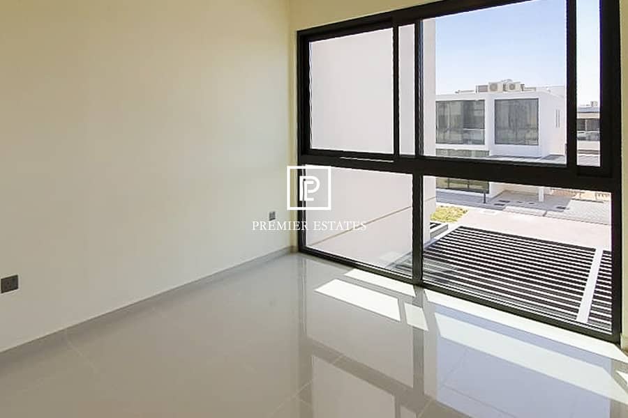 5 Brand New Townhouse offering spacious accommodation