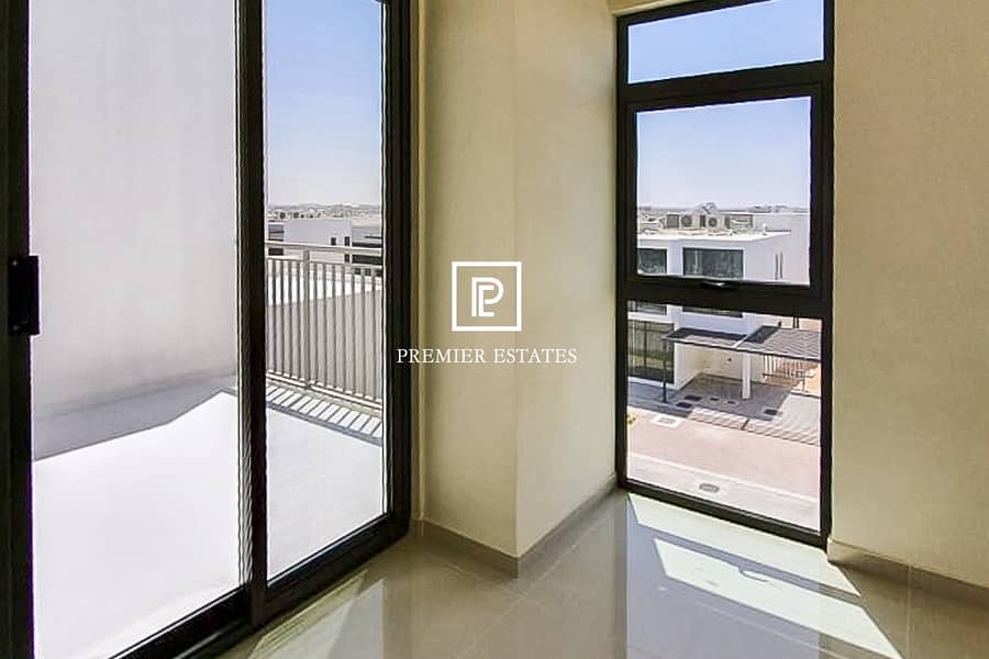 6 Brand New Townhouse offering spacious accommodation