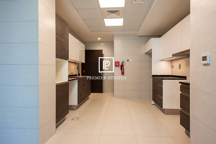 10 Spacious Brand New Unit | 3 Bedroom plus Maids