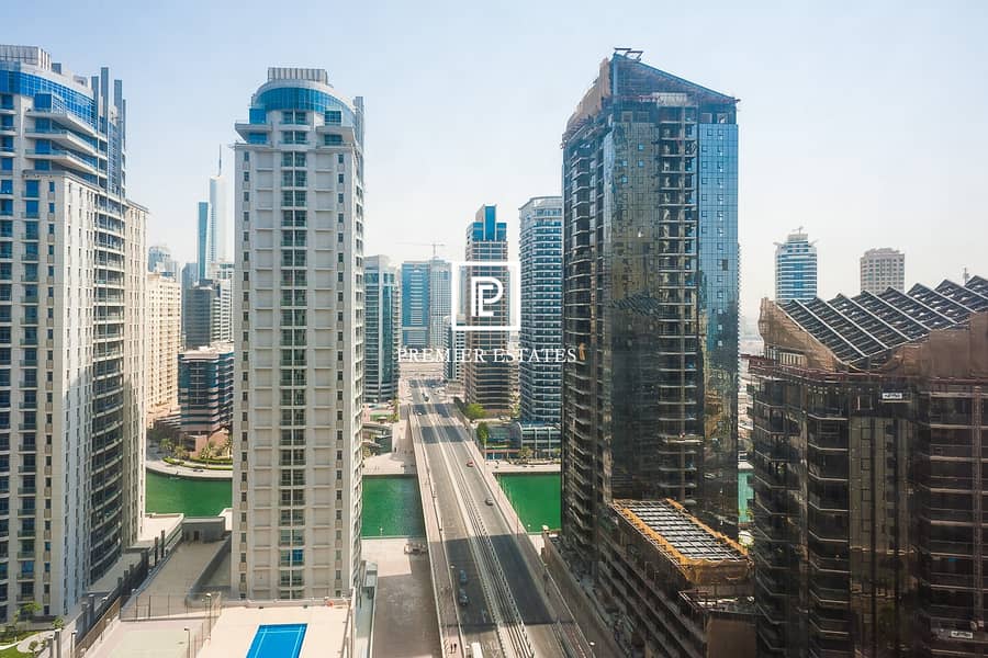 Spacious and bright 2 Bedroom Apartment in Amwaj