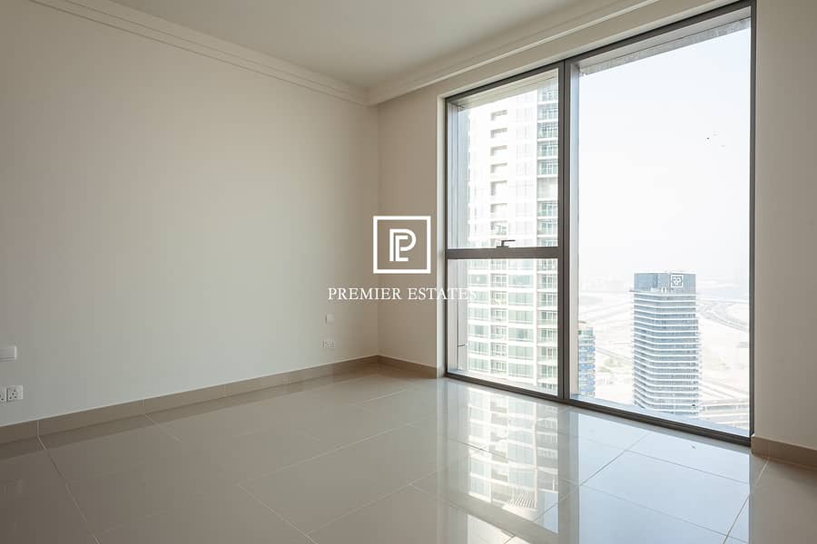 5 Higher Floor|Business Bay Canal View|Larger Layout