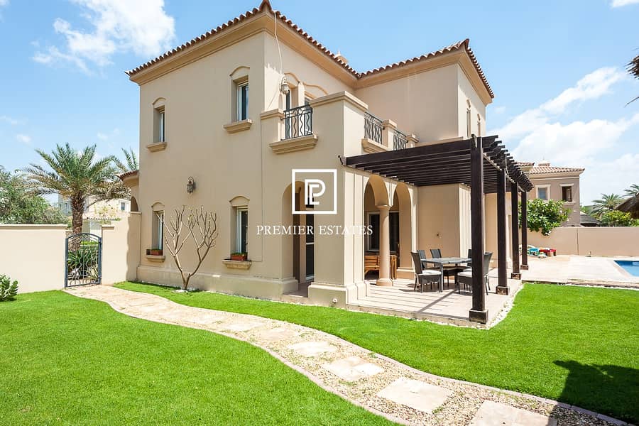 2 Exclusive! 5BR family villa with pool|Ready mid June