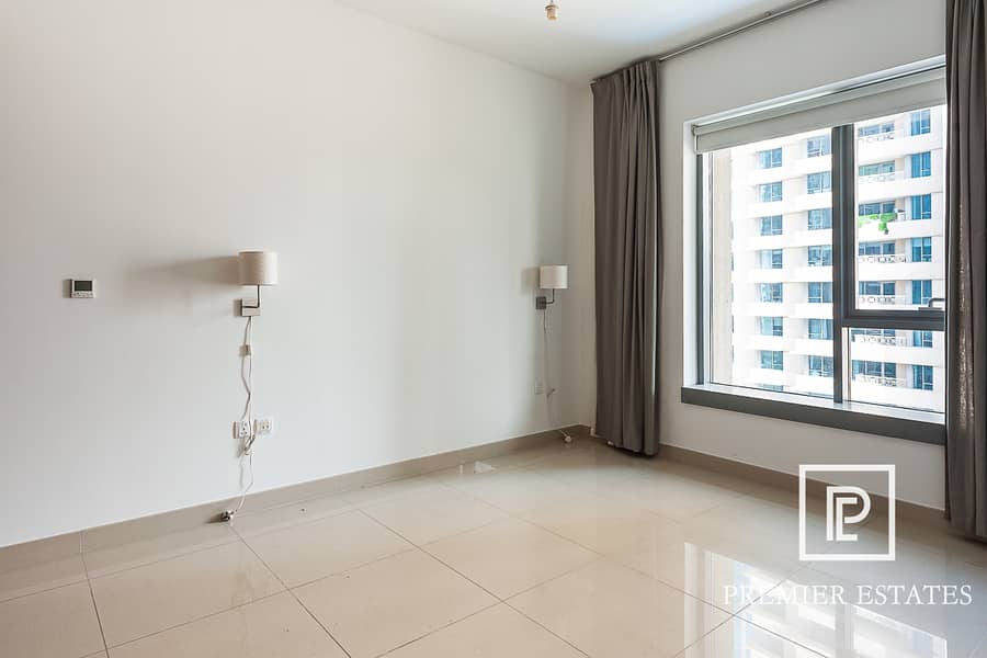 5 Boulevard and Pool View |  1 Bedroom  Apartment